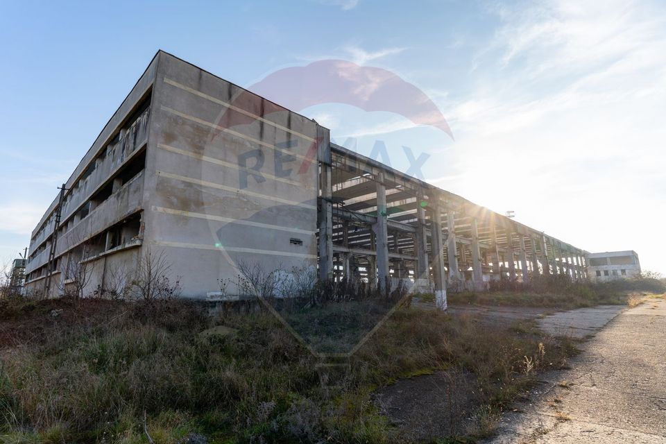 Teren industrial Orastie 13,5 ha cu hale fosta platforma industriala