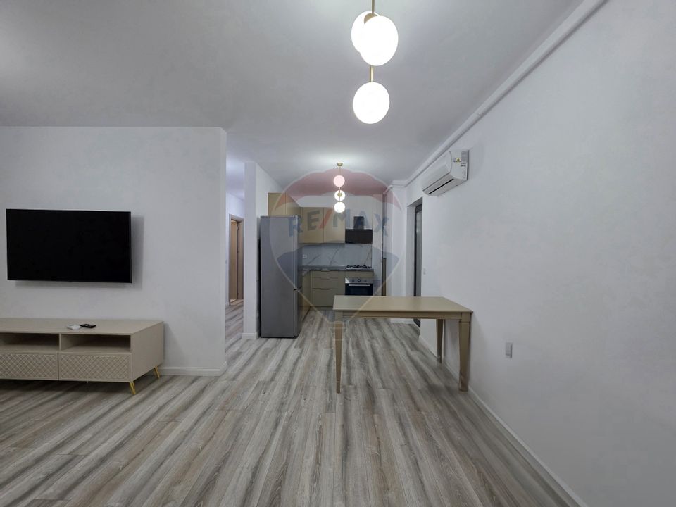 3 room Apartment for rent, Mioritei area