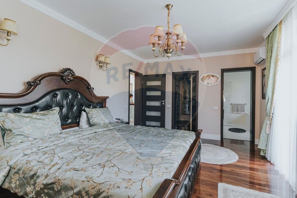 Ready to Move Family Home with Heated Pool – Gheorghe Doja Street, Ora