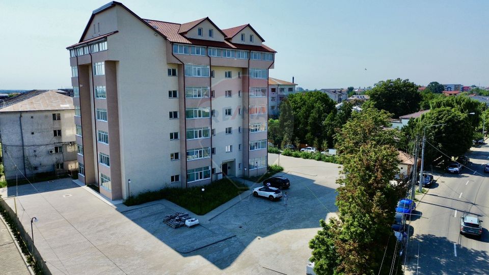 2 room Apartment for sale, Est area