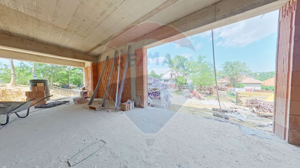 Vilă in constructie, locatie excelenta, Comision 0%