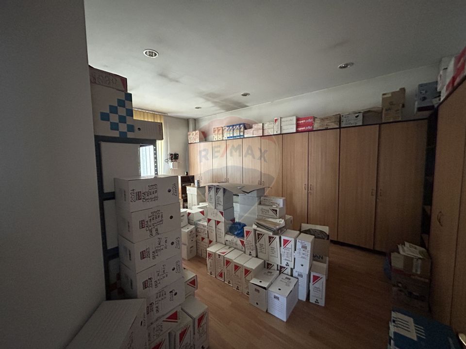 Spațiu 324mp FRIG / 300mp BIROURI de vânzare în zona VALUE CENTRE