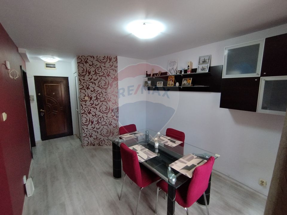 4 room Apartment for sale, Narcisa area