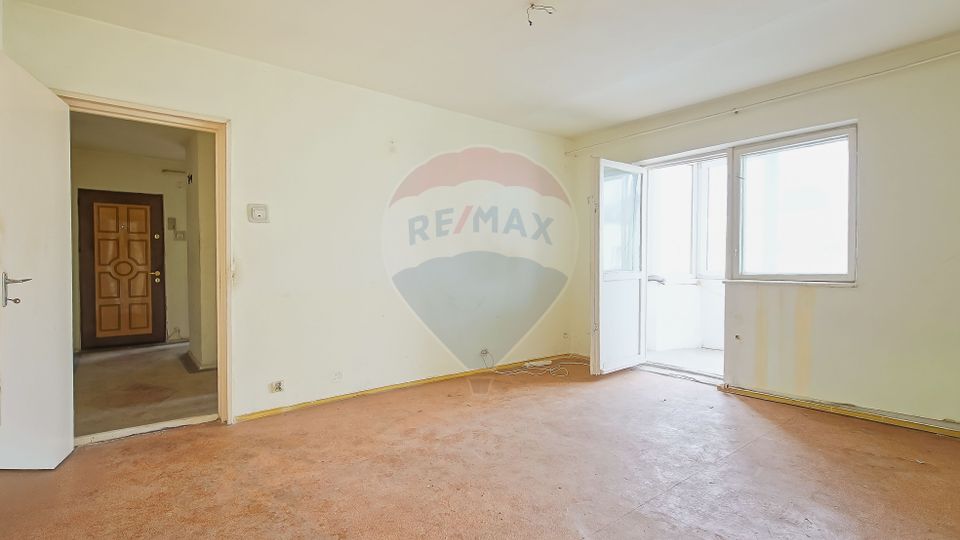 3 room Apartment for sale, Grivitei area