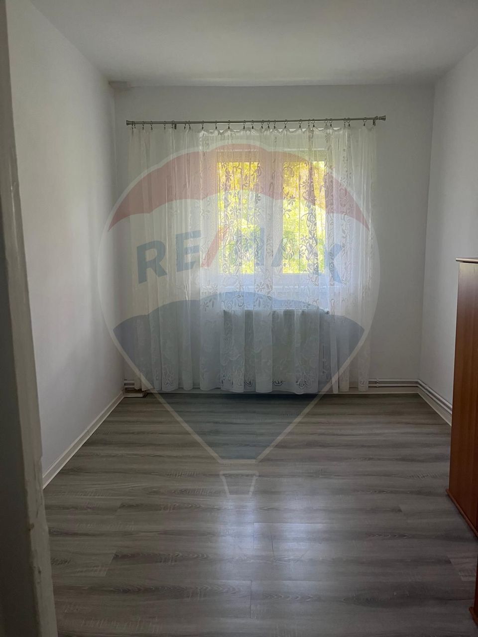 3 room Apartment for rent, Cetatii area