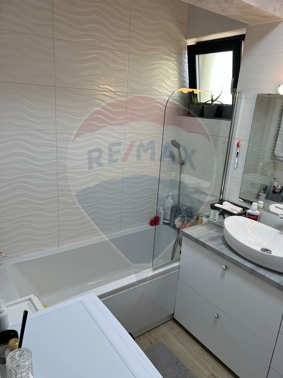 For rent 2 rooms new apartment in Militari, Pacii Metro