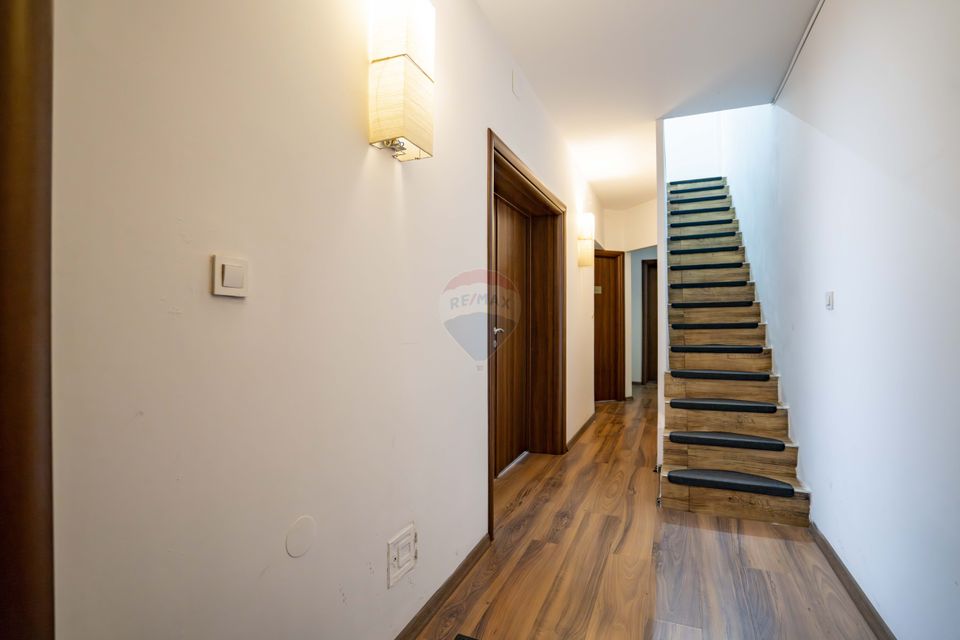 De vânzare casă cu 6 camere, ultracentral – str. Moscovei