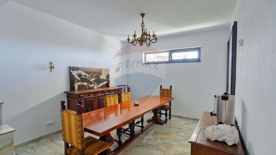 4 room House / Villa for sale