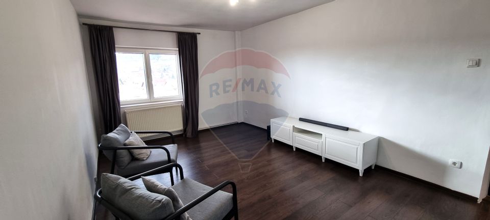 Apartament 3 camere de închirat - Zonă centrală Codlea – Comision 0%