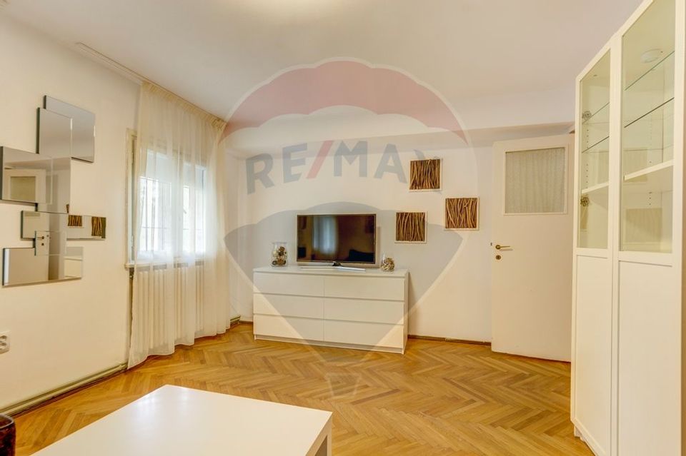 2 room Apartment for rent, Calea Victoriei area