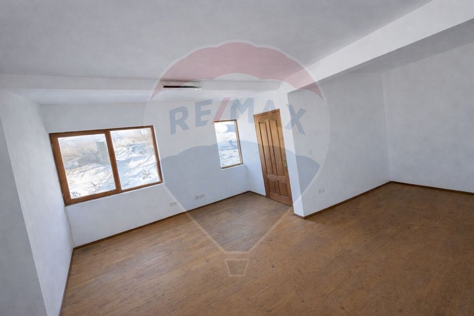 Locatie de inchiriat in Feleacu, cabana, 3,9 Ha Teren!