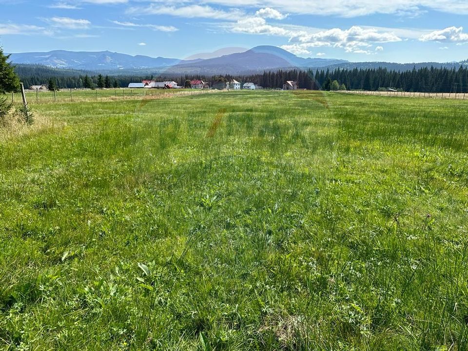 Teren parțial intravilan 30,930 mp Poiana Stampei-DN E58, Suceava