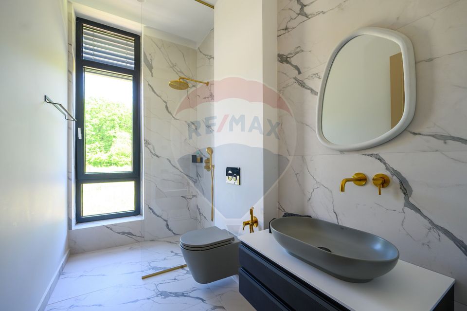 7 room House / Villa for sale, Faget area