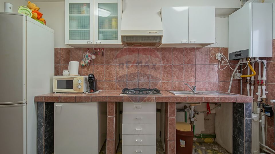 COMISION 0% | Apartament cu 3 camere | Decomandat | Tractorul Cerna |