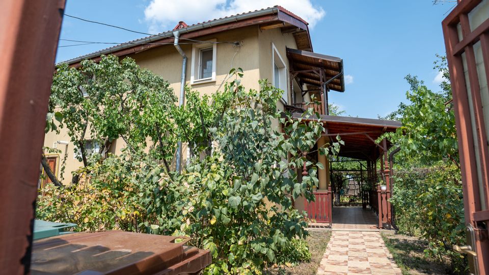 4 room House / Villa for sale, Straulesti area