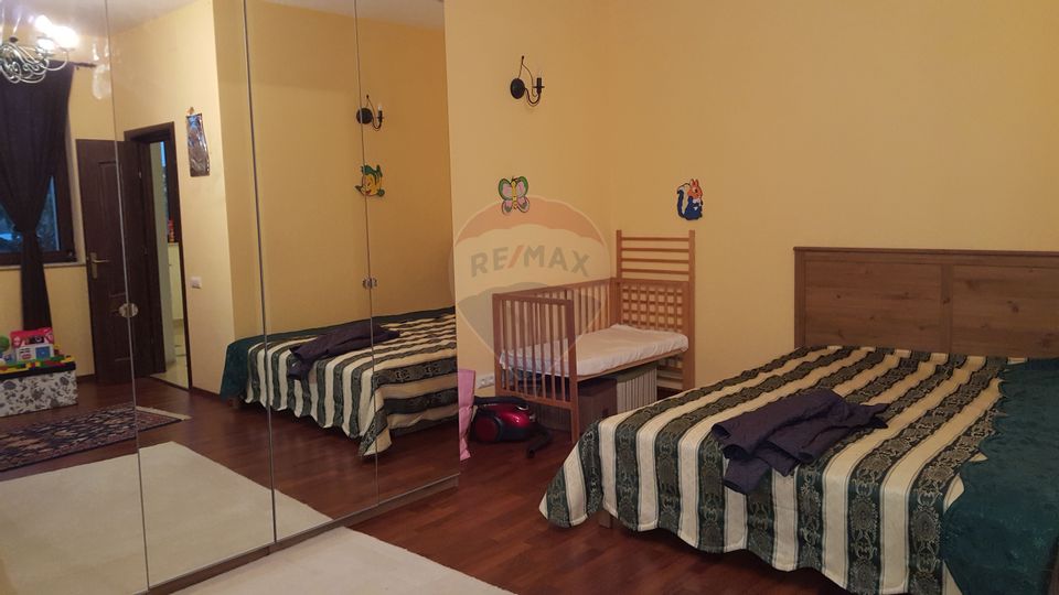 6 room House / Villa for sale