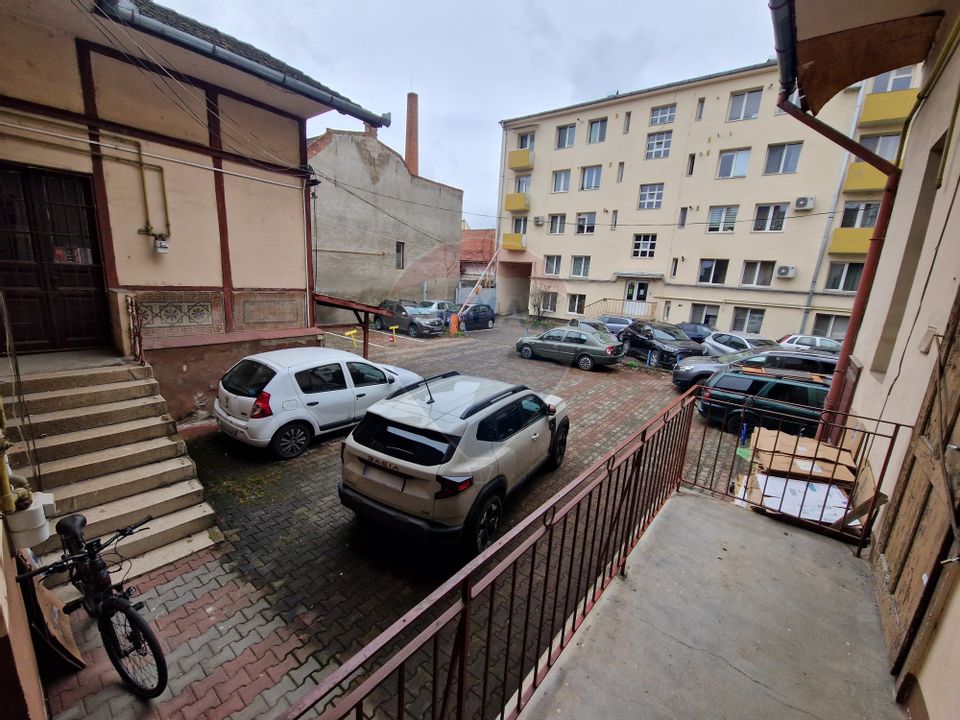 Spatiu de birouri de 253mp de inchiriat in zona Central