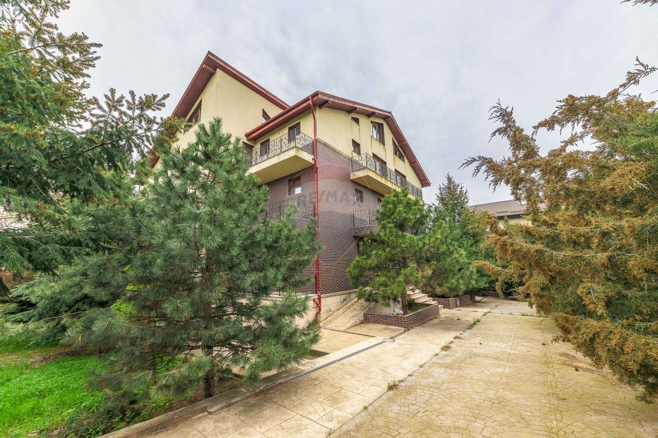 30 room House / Villa for rent