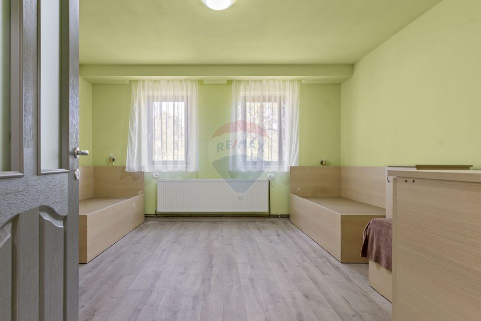 Casă noua 246 mp cu teren 1363 mp  de vânzare Sannicolau Mic, Arad