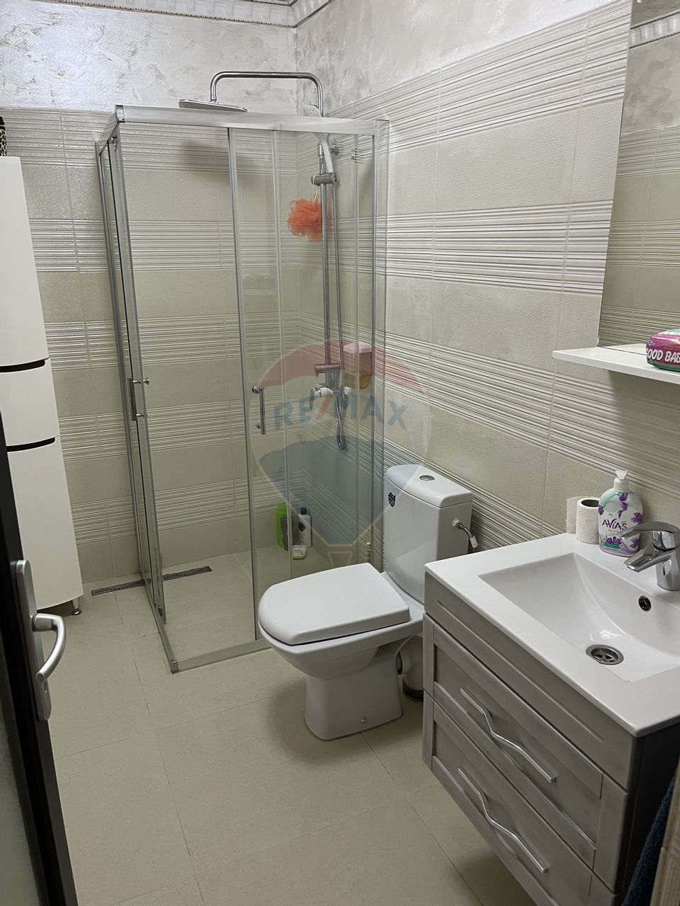 5 room House / Villa for sale, Sud area