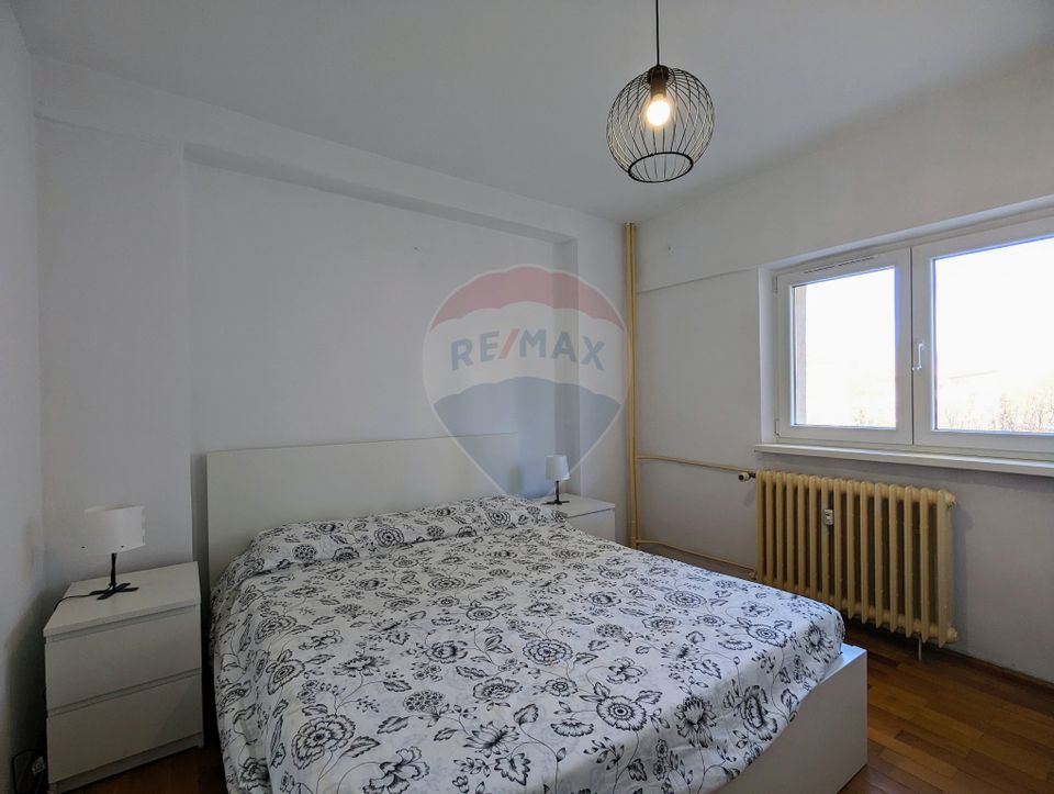 Apartament cu 3 camere de închiriat în zona Alexandru Obregia