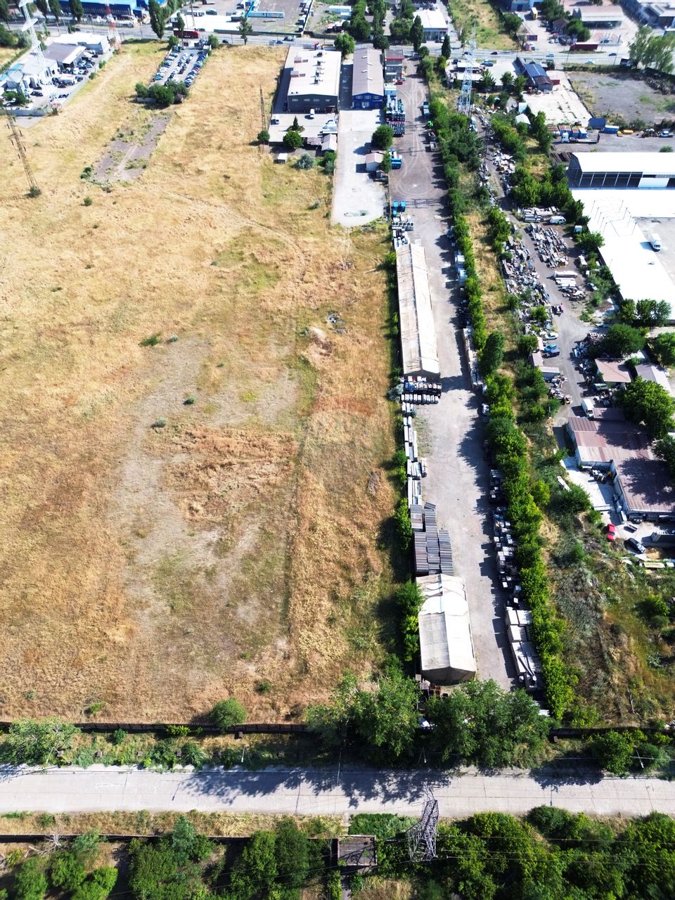 1,280sq.m Industrial Space for sale, Sud-Vest area