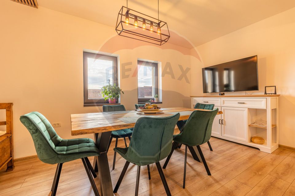 REZERVAT Casă individuala Harman