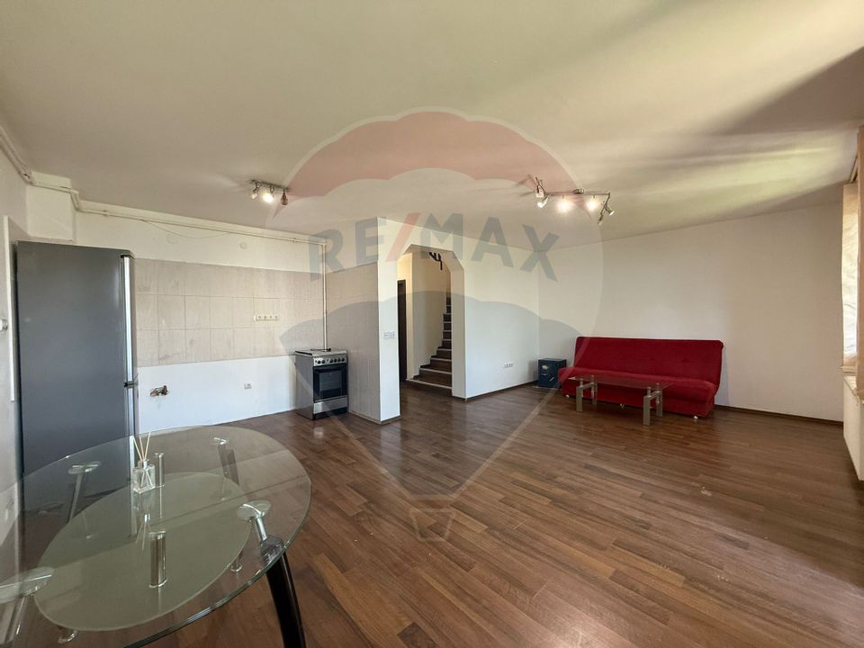 5 room House / Villa for sale