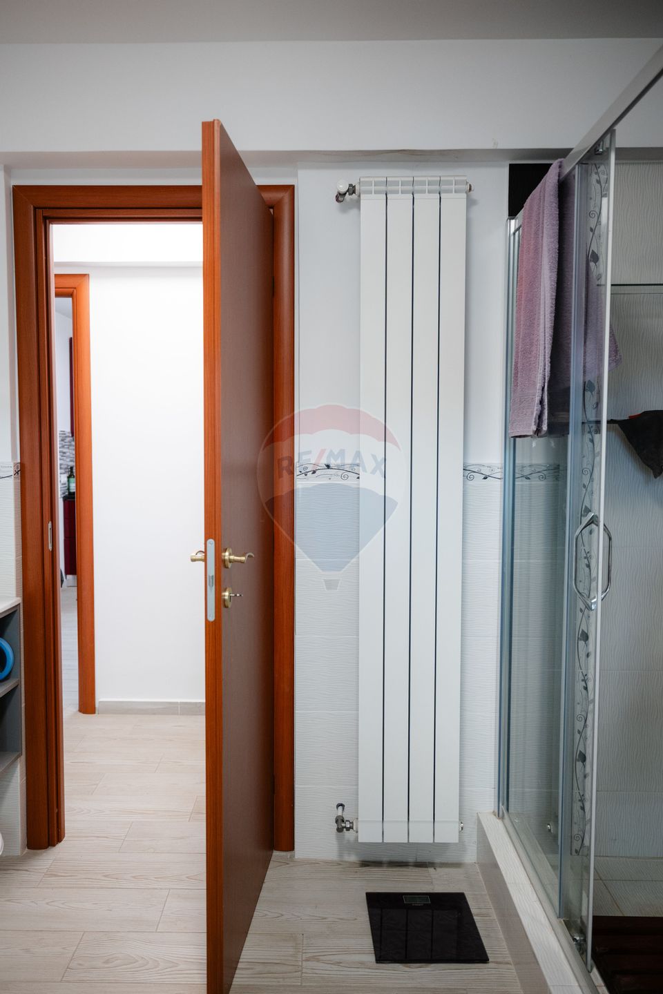 Casă / Vilă cu 5 camere de vânzare