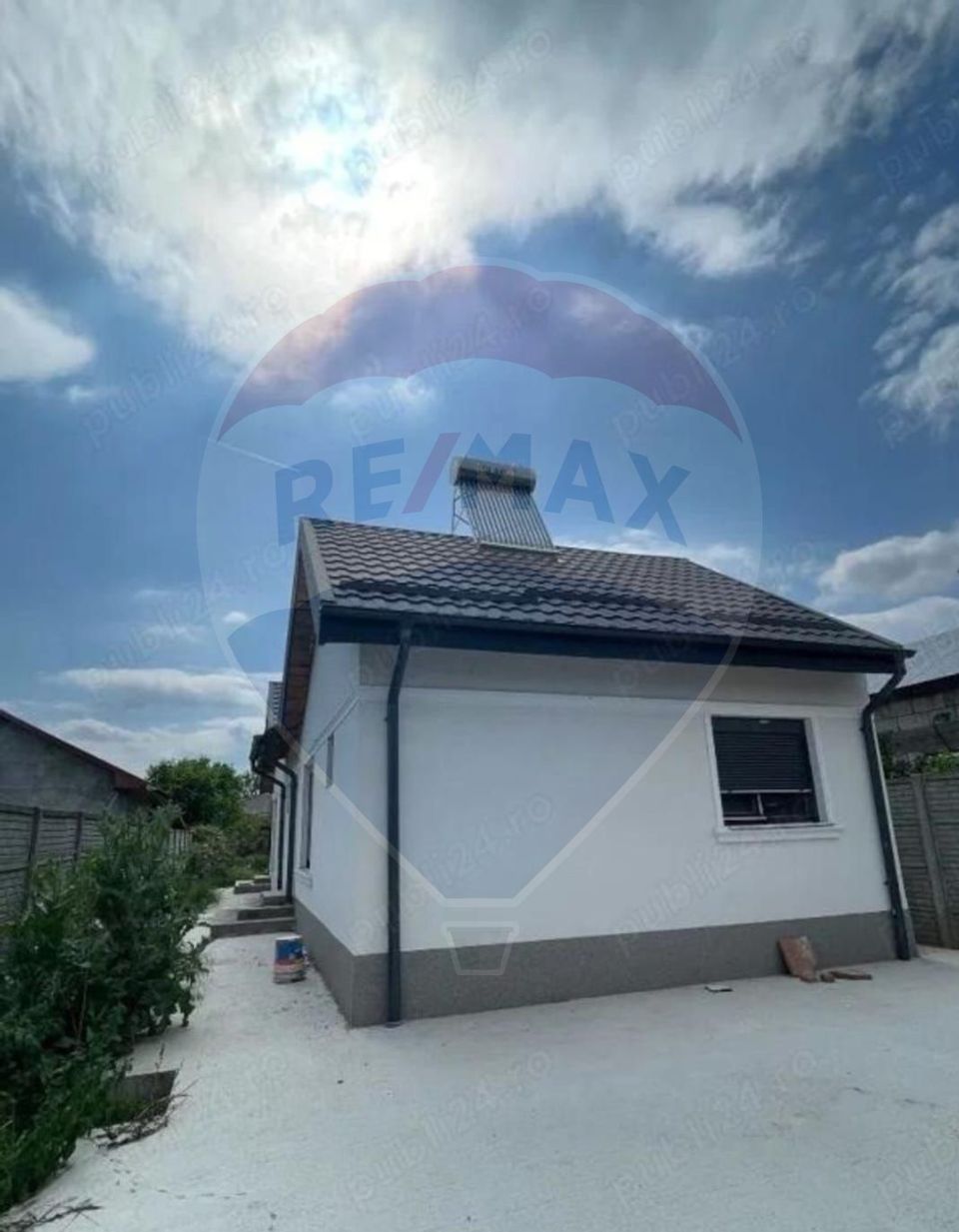 Casă / Vilă cu 3 camere de vânzare cu livada