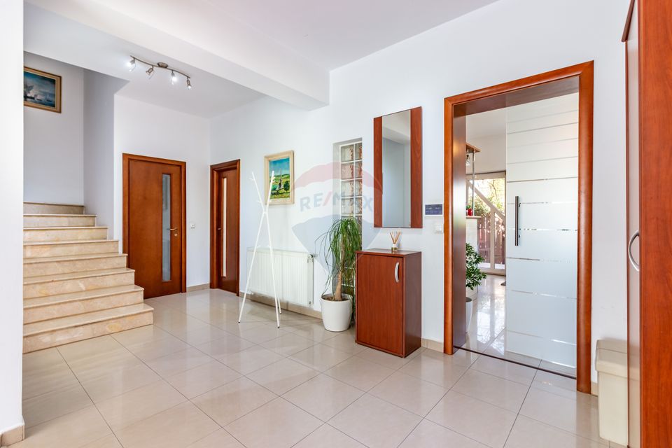 6 room House / Villa for sale, Aviatiei area
