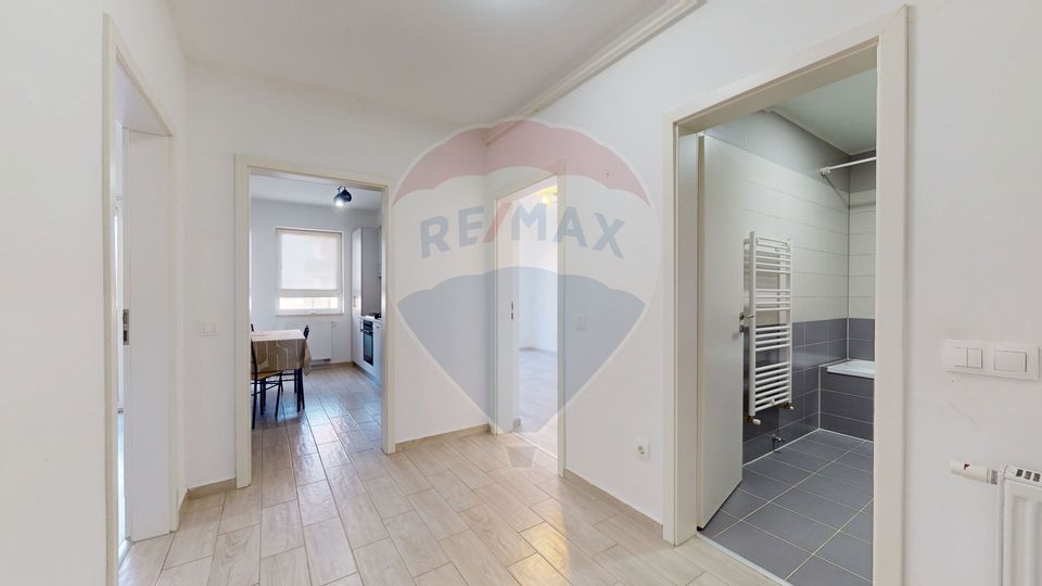 2 room Apartment for rent, Tractorul area