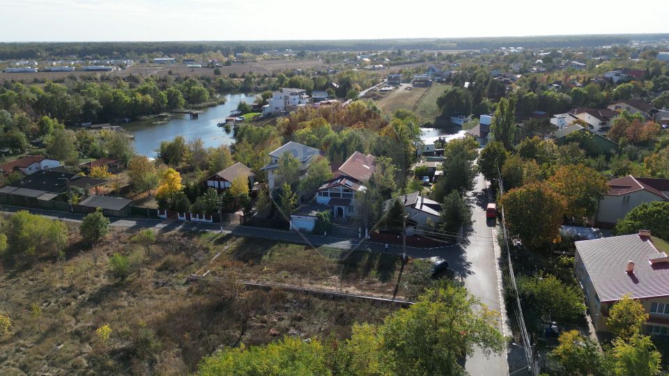 Vila zona exclusivista Snagov 1250 mp teren deschidere lac