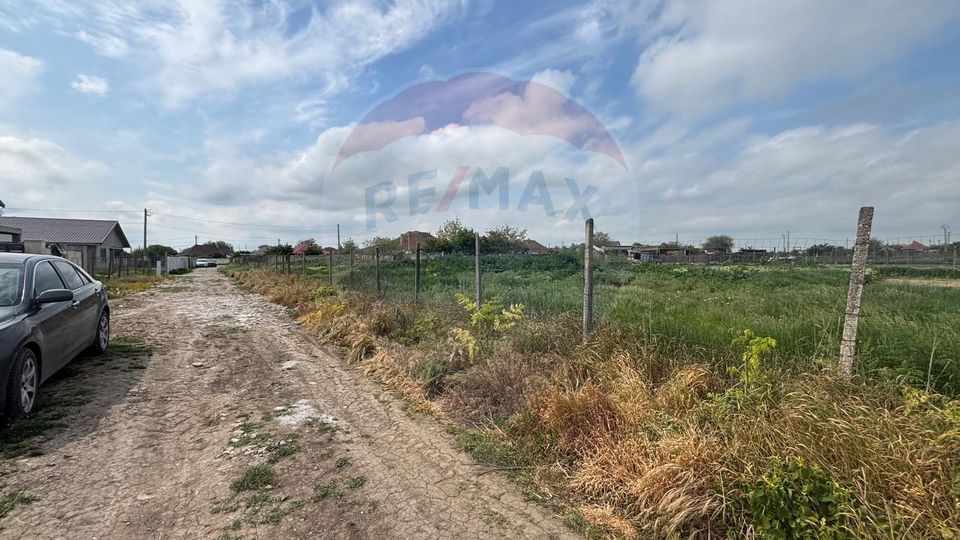 Teren intravilan de vanzare  1374mp Cobadin Jud , Constanta