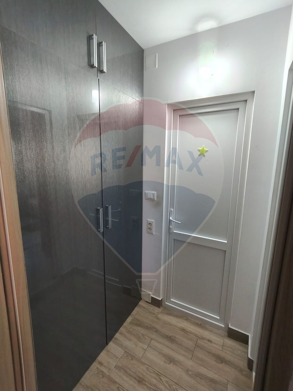 2 room Apartment for sale, Craiovita Noua area