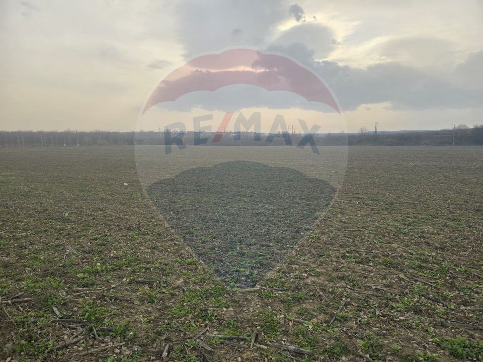 Teren intravilan 9911mp de vânzare, Berești-Bistrița/ E85