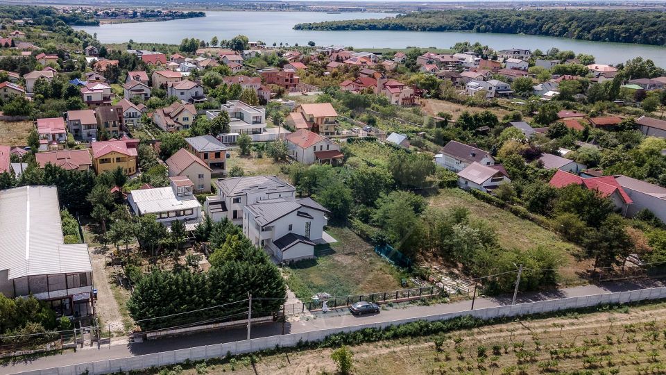 Vilă superba Cernica | vedere la padure si lac | finisaje moderne