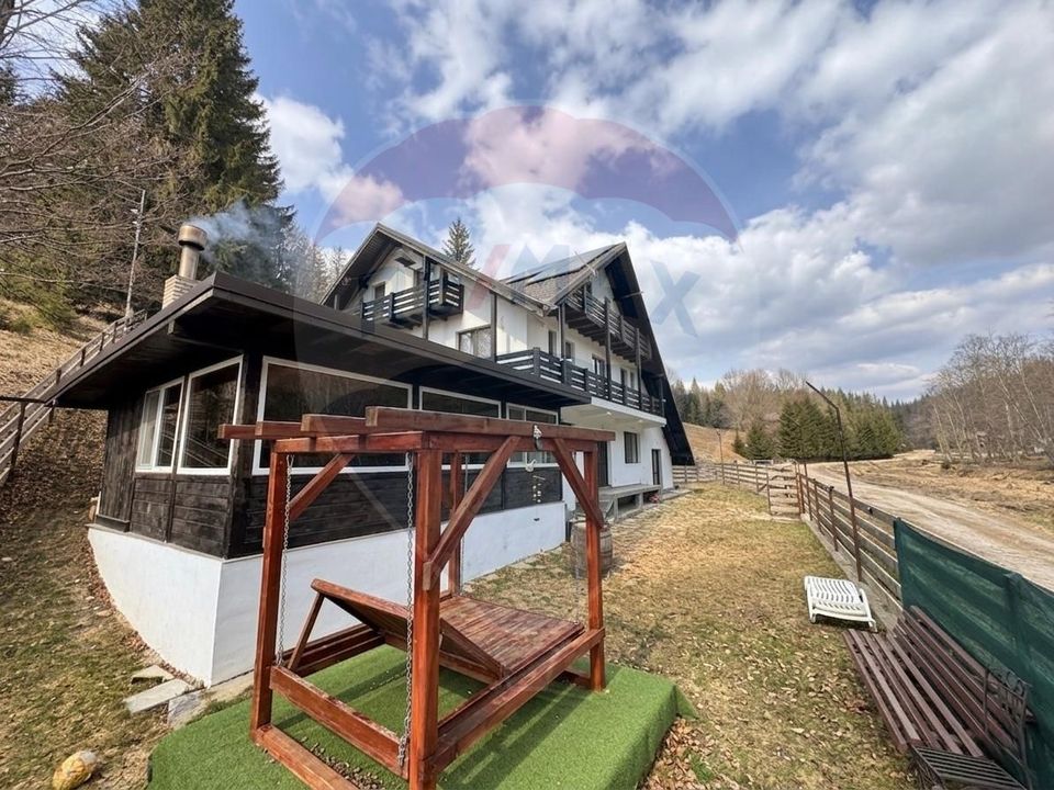 6 room House / Villa for sale