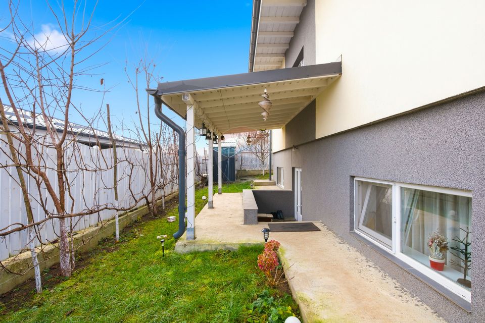 House + Apartment - 0% Comission 0% VAT - Hlincea - 5 Rooms