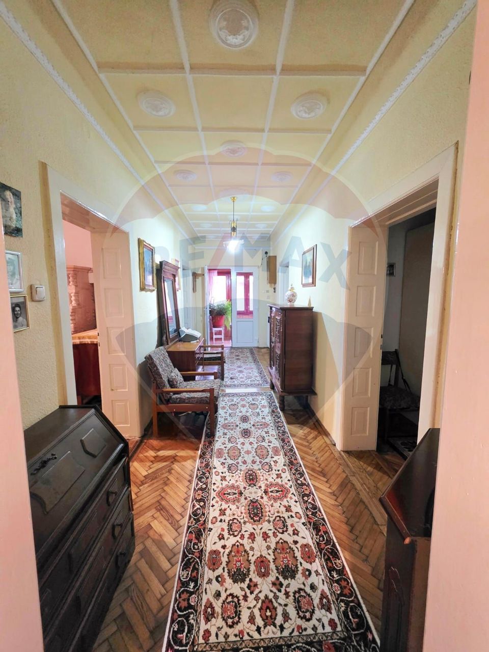 5 room House / Villa for sale, Central area