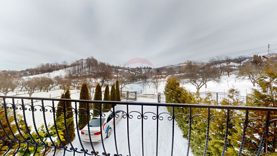 Casă de vacanță/Pensiune | Bran | 728 mp curte