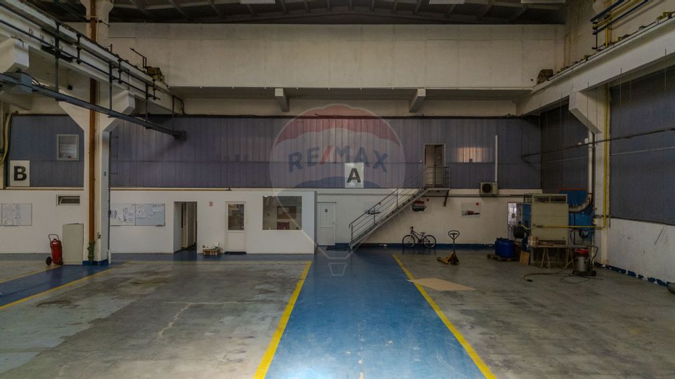 2 tronsoane hala |2 poduri rulante 10/18 T, Parcare, Productie\depozit