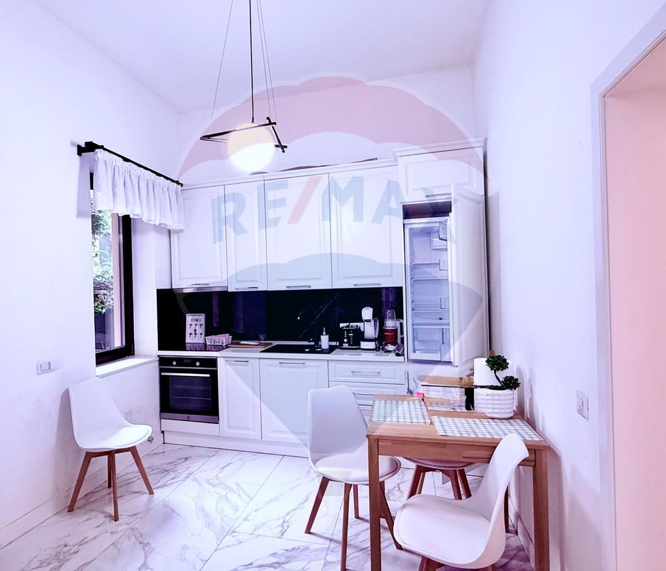 Apartament de închiriat ultracentral - Str Cuza Vodă