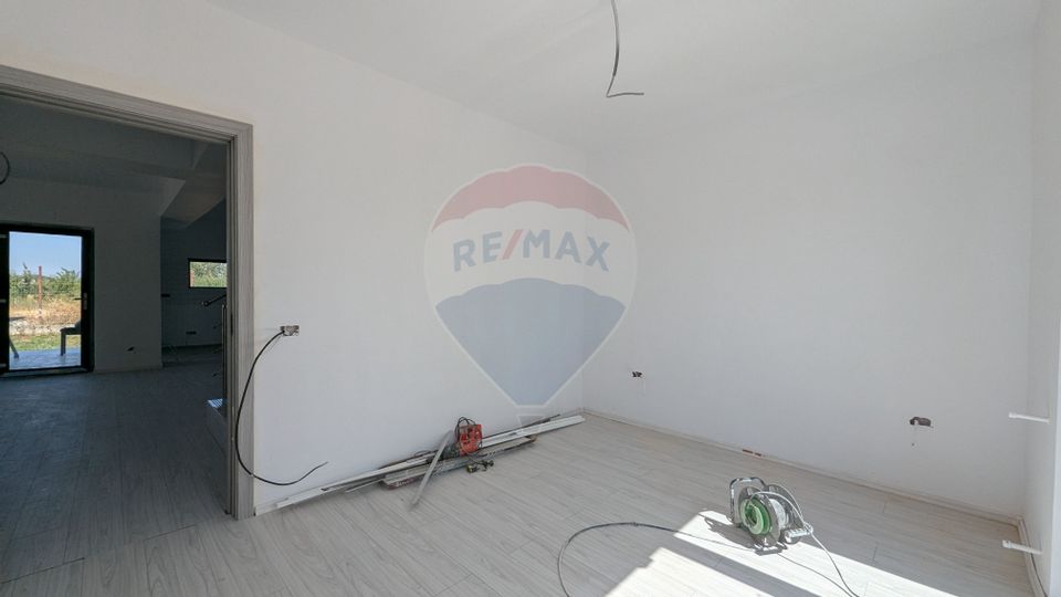 De Vanzare Duplex Comuna Berceni Str Lebedelor Asfaltată 0% Comision