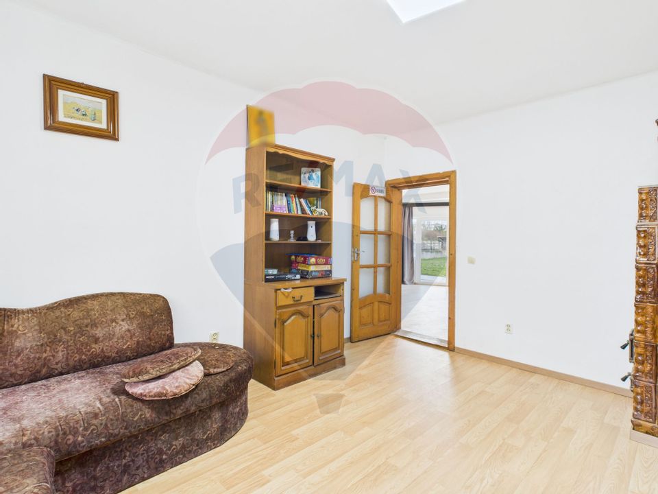 5 room House / Villa for sale