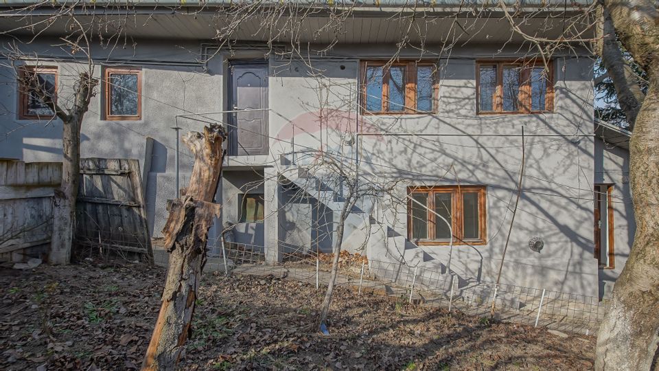 Casă cu 5 camere de vânzare Sacele cartier Satulung