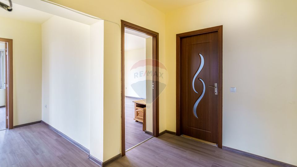 Apartament cu 2 camere, comision 0% la cumparator
