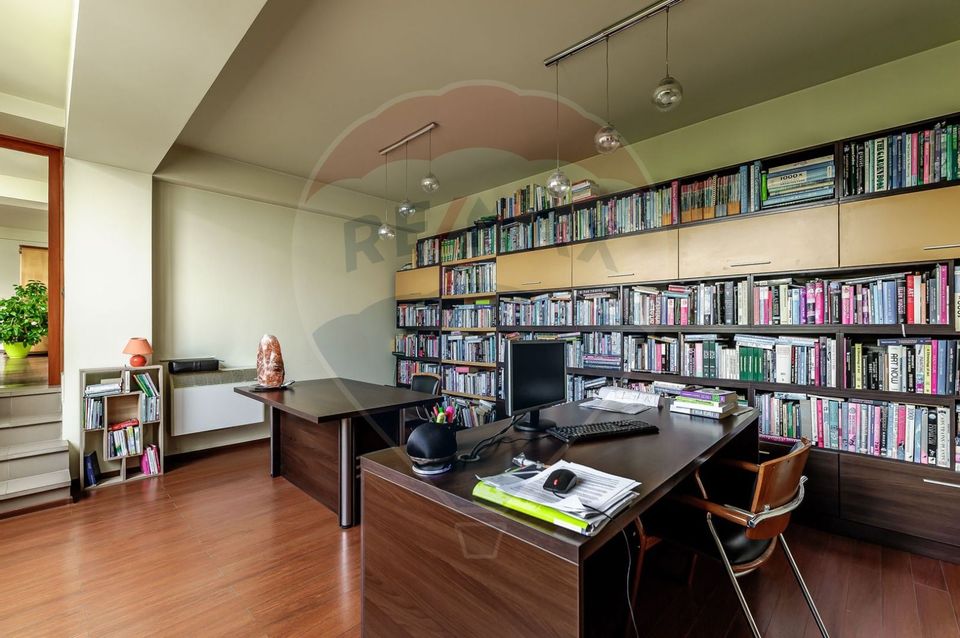 19 room House / Villa for sale, Malul Muresului area