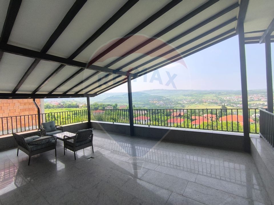 Casă 4 camere de inchiriat in Borhanci