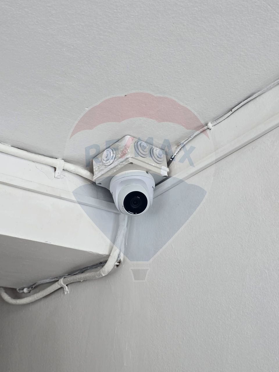 DE VANZARE Apartament 2 camere RENOVAT 2024